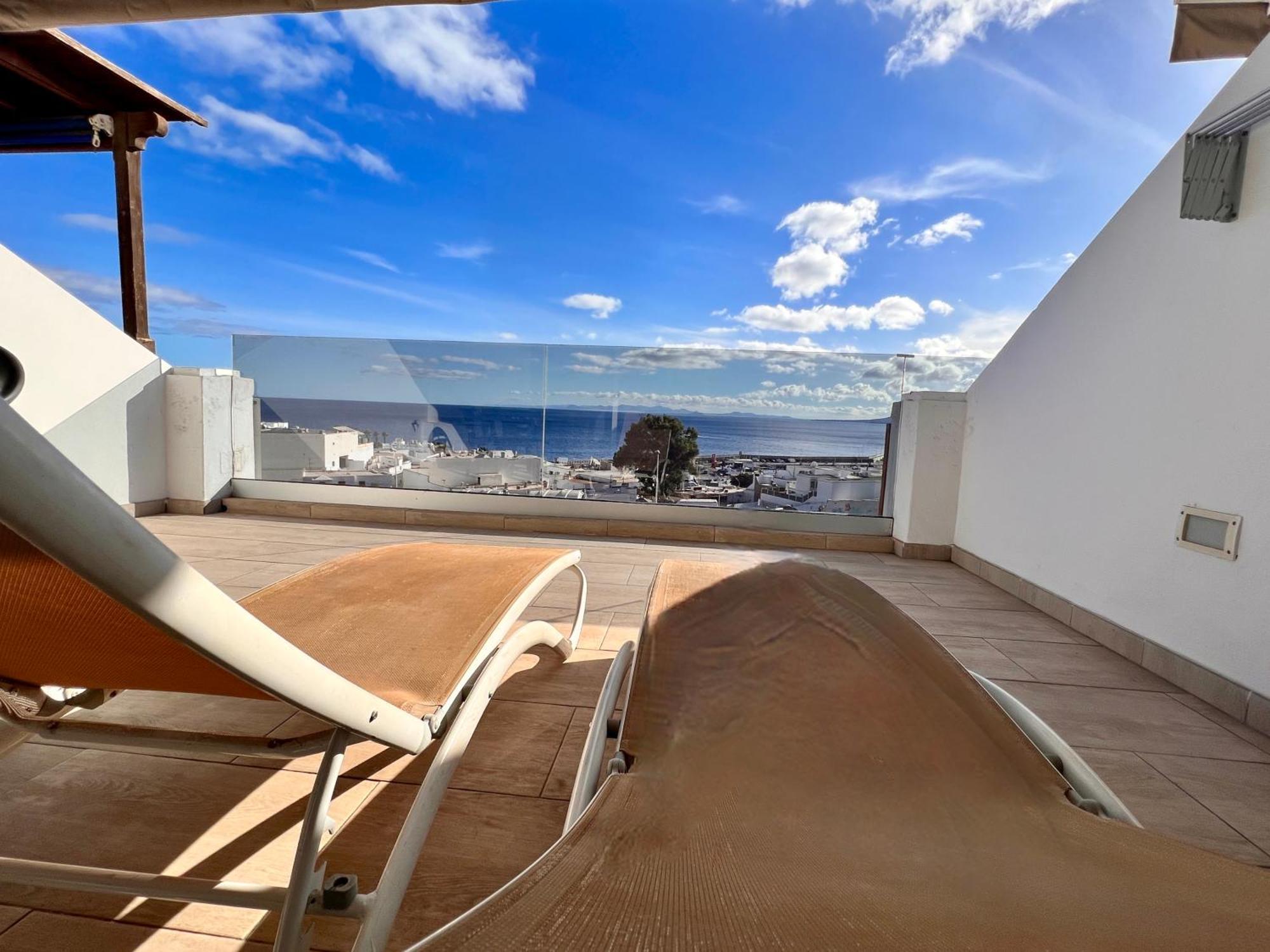 Arthouse Sea View - Acquamarina E Zaffiro Villa Puerto del Carmen  Bagian luar foto