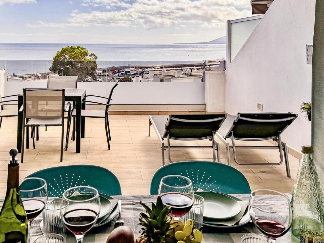 Arthouse Sea View - Acquamarina E Zaffiro Villa Puerto del Carmen  Bagian luar foto